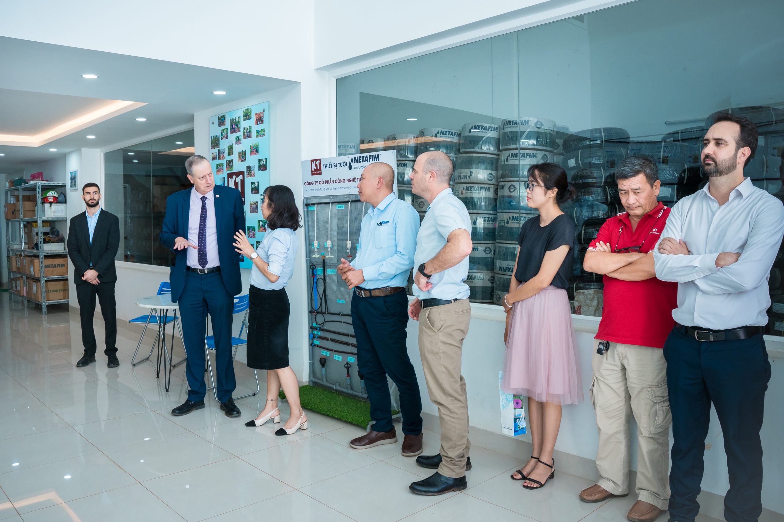Đoàn Đại Sứ Quán Israel thăm công ty Khang Thịnh