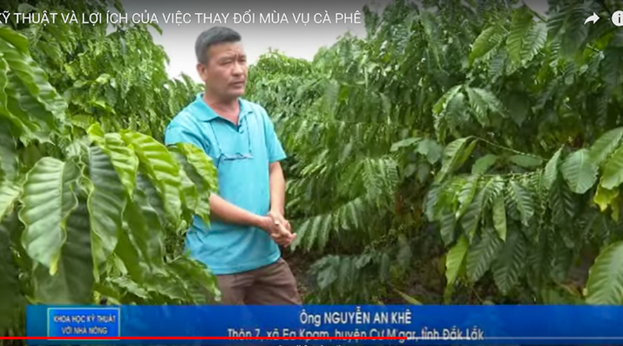 Ông Nguyễn An Khê chia sẻ kinh nghiệm thay đổi mùa vụ cà phê tại Đắk Lắk
