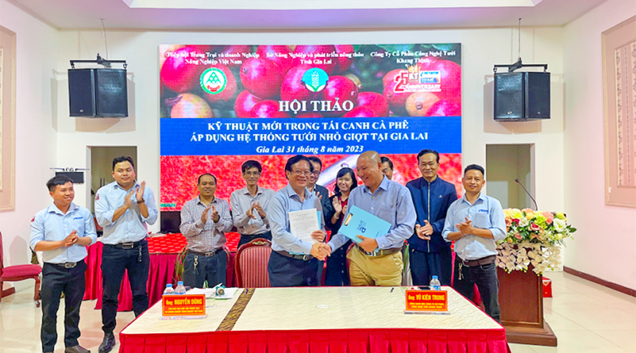 Hội thảo kỹ thuật mới trong tái canh Cà phê áp dụng hệ thống tưới nhỏ giọt tại Gia Lai